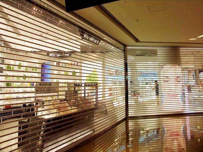 水晶卷簾門(mén)展示